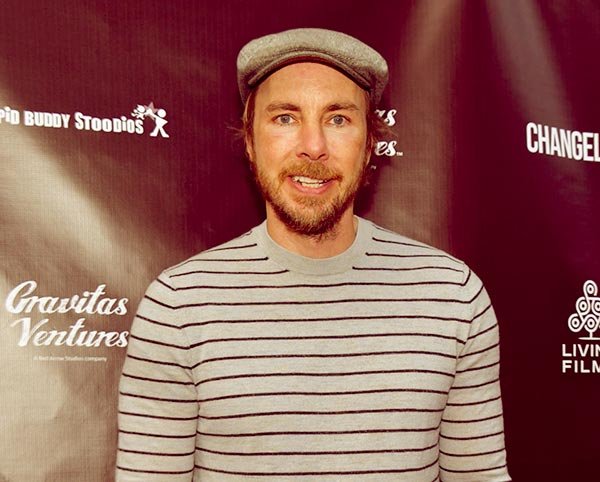 Image of Bless This Mess Cast Dax Shepard