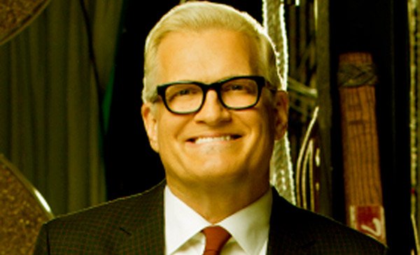 Image of American Housewife cast Drew Carey