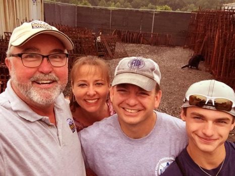 Mike Whiteside is Happily Married; Know his Wife & Children - TVShowcast